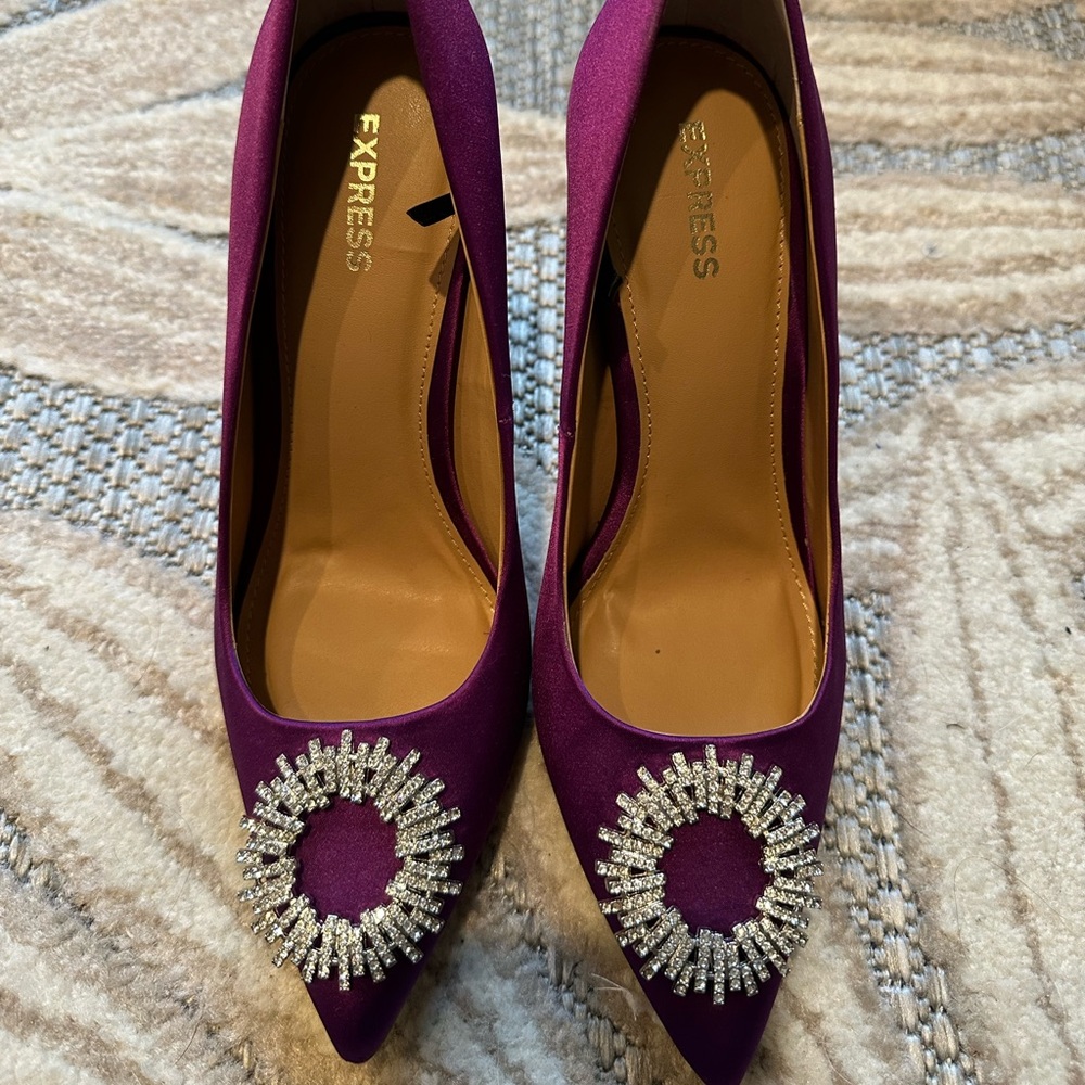 Express Purple Embellished Women's Heels